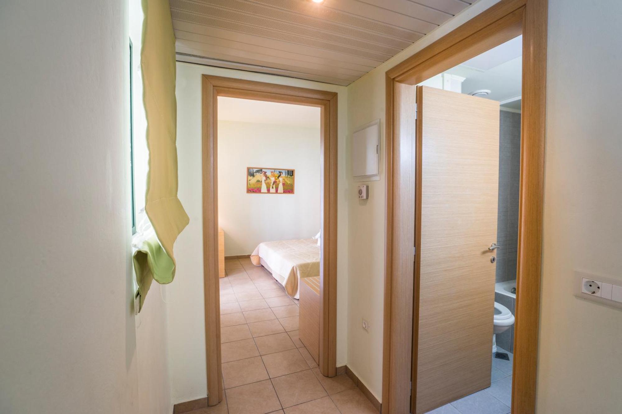 Athina Beach Hotel Kato Daratso Quarto foto